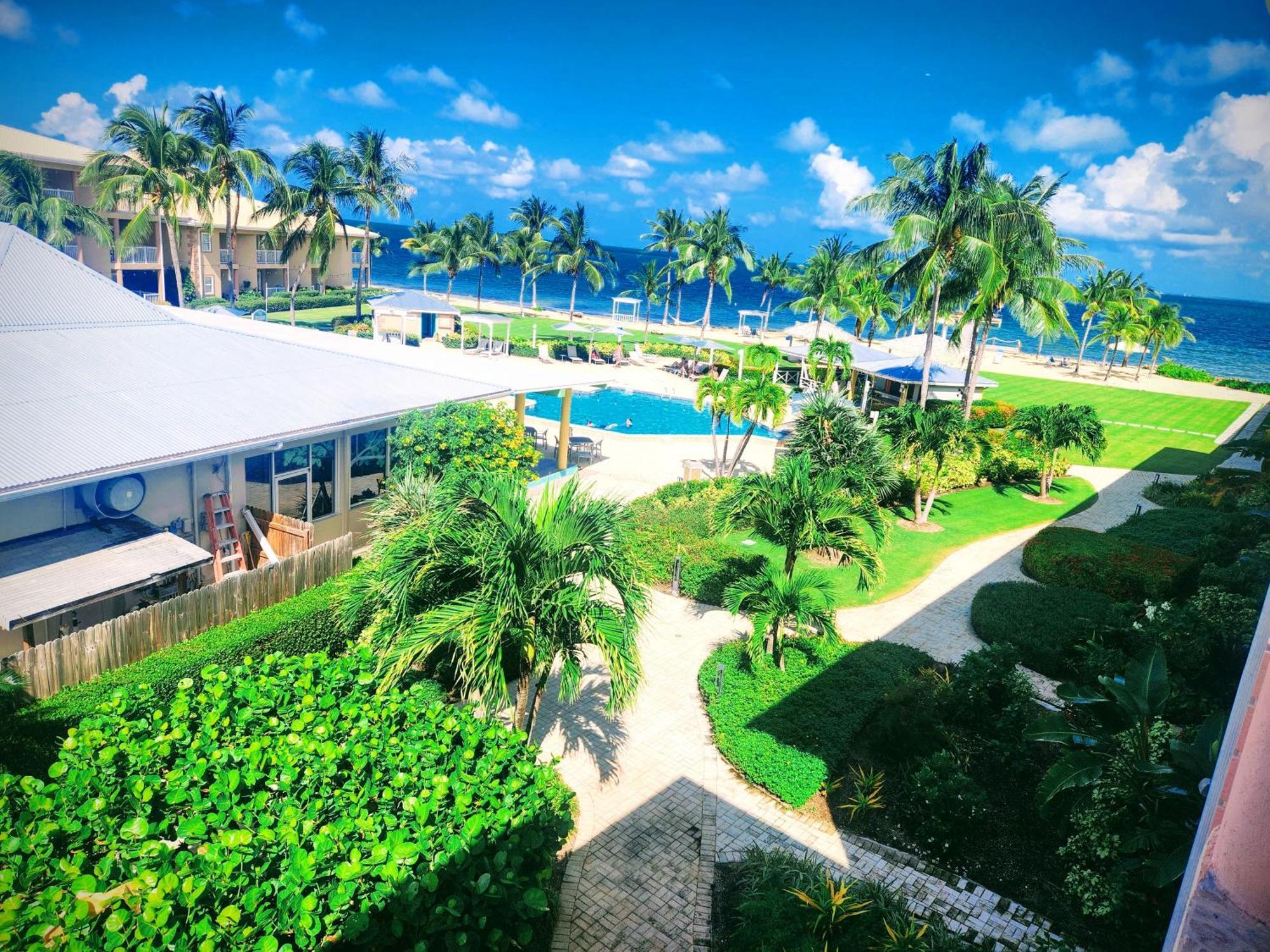 The Grand Caymanian Resort จอร์จทาวน์ ภายนอก รูปภาพ